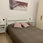 A Casa Di Alice Str. M. D'azeglio Апартаменты Парма